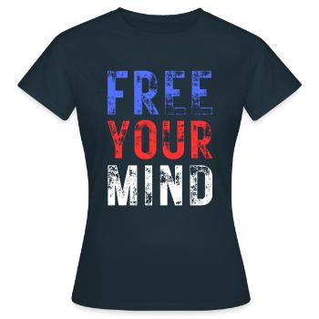 BEVRIJD JE GEEST – kleur blauw, rood, wit - Vrouwen T-shirt - navy - Voor - AI Model Female 172 dark (172cm)