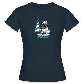 Dériveur d’été avec carlin - T-shirt Femme - marine - Devant - AI Model Female 172 dark (172cm)