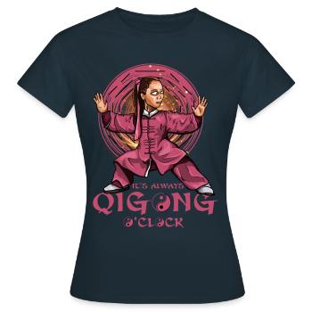 It's always Qi Gong O'Clock - Frauen T-Shirt - Navy - Vorne - AI Model Female 172 dark (172cm)