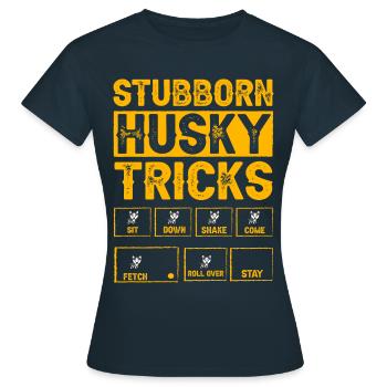 Astuces obstinées de Husky - T-shirt Femme - marine - Devant - AI Model Female 172 dark (172cm)