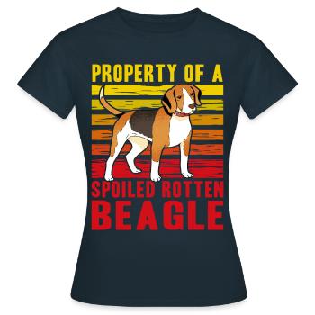Propriété d’un Beagle pourri gâté - T-shirt Femme - marine - Devant - AI Model Female 172 dark (172cm)