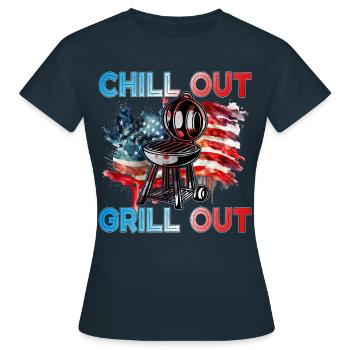 Chill out Grill out - T-shirt Femme - marine - Devant - AI Model Female 172 dark (172cm)