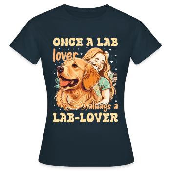 Une fois un amateur de labo toujours un amoureux du labo - T-shirt Femme - marine - Devant - AI Model Female 172 dark (172cm)