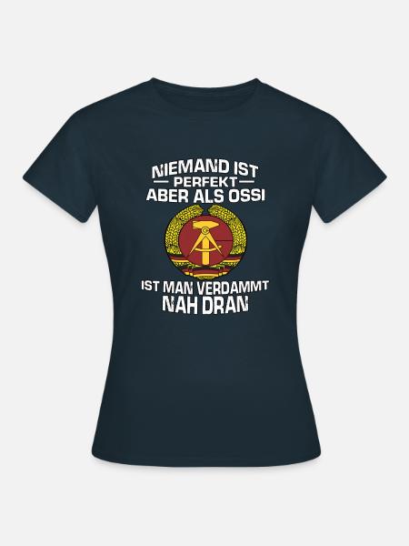 Cooles DDR Nostalgie Ostdeutsch DDR Produkte - Frauen T-Shirt - Navy