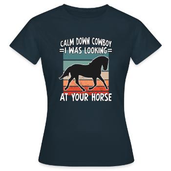 Süßes Reitsport Reiterin Reitverein Reiterhof - Frauen T-Shirt - Navy - Vorne - AI Model Female 172 dark (172cm)