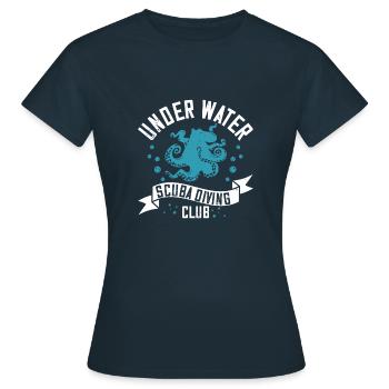 Club de plongée sous-marine sous l’eau - T-shirt Femme - marine - Devant - AI Model Female 172 dark (172cm)