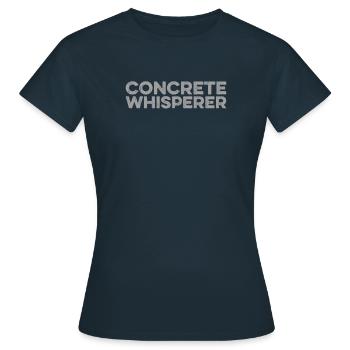 Lustiges Betonarbeiter Bauarbeiter Gag Wortspiel - Frauen T-Shirt - Navy - Vorne - AI Model Female 172 dark (172cm)