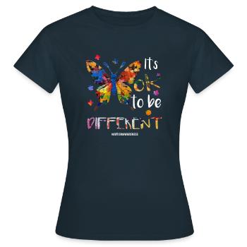 Es ist in ok, anders zu sein – Autismus - Frauen T-Shirt - Navy - Vorne - AI Model Female 172 dark (172cm)