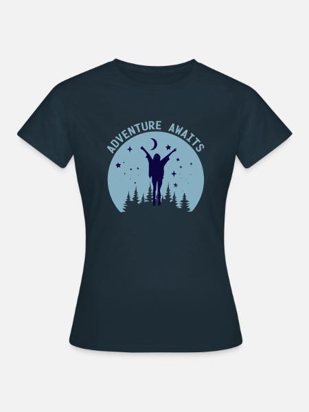 Adventure Awaits Night Sky Design - Frauen T-Shirt - Navy