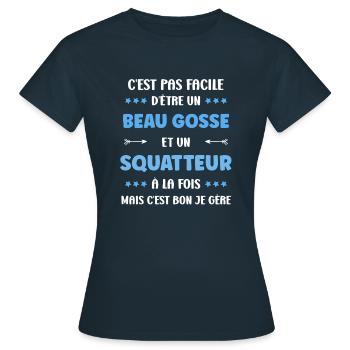 squatteur - T-shirt Femme - marine - Devant - AI Model Female 172 dark (172cm)