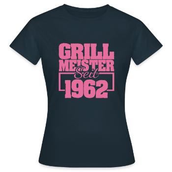 Fête d’été 1962 - T-shirt Femme - marine - Devant - AI Model Female 172 dark (172cm)
