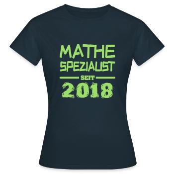 2018 - Frauen T-Shirt - Navy - Vorne - AI Model Female 172 dark (172cm)