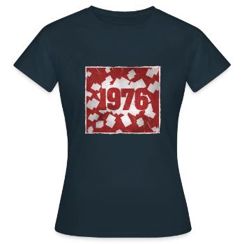 Born in 1976 - Women's T-Shirt - navy - Front - AI Model Female 172 dark (172cm)