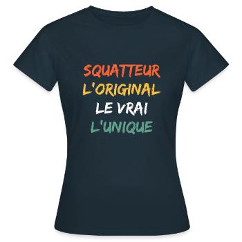 squatteur - T-shirt Femme - marine - Devant - AI Model Female 172 dark (172cm)