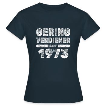 Personnes à faible revenu en 1973 - T-shirt Femme - marine - Devant - AI Model Female 172 dark (172cm)