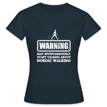Cadeau de marche de marche nordique - T-shirt Femme - marine - Devant - AI Model Female 172 dark (172cm)