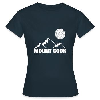 cook als Bergsport - Frauen T-Shirt - Navy - Vorne - AI Model Female 172 dark (172cm)
