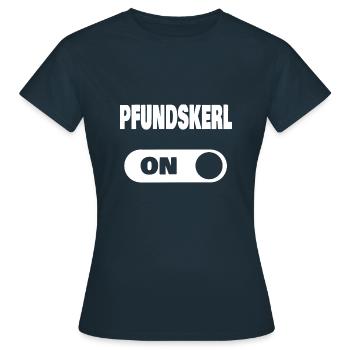 On Pfundskerl en bavarois - T-shirt Femme - marine - Devant - AI Model Female 172 dark (172cm)