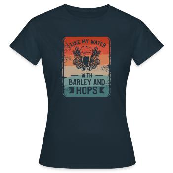 Ich mag mein Wasser mit Gerste und Hopfen Craft Beer - Frauen T-Shirt - Navy - Vorne - AI Model Female 172 dark (172cm)
