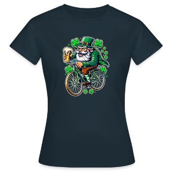 Shamrock irlandais St Patricks Boire de la bière - T-shirt Femme - marine - Devant - AI Model Female 172 dark (172cm)