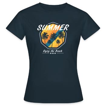 genieße den Strand - Sommer, Urlaub, Meer - Frauen T-Shirt - Navy - Vorne - AI Model Female 172 dark (172cm)
