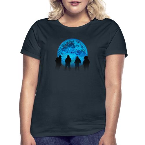 MOON KISS (Super Blue) - Frauen T-Shirt