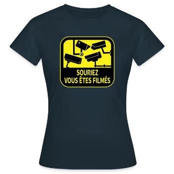 souriez - T-shirt Femme - marine - Devant - AI Model Female 172 dark (172cm)