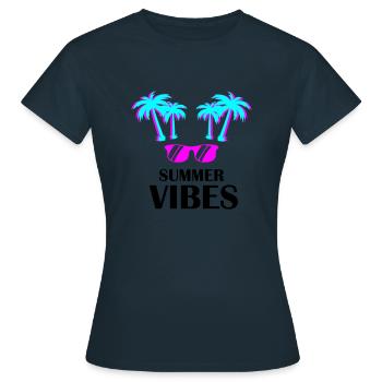 Ambiance estivale - T-shirt Femme - marine - Devant - AI Model Female 172 dark (172cm)