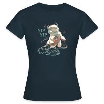 Avatar Appa Sur Les Nuages Yip Yip - T-shirt Femme - marine - Devant - AI Model Female 172 dark (172cm)