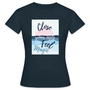 Spüren Sie Magie - Frauen T-Shirt - Navy - Vorne - AI Model Female 172 dark (172cm)