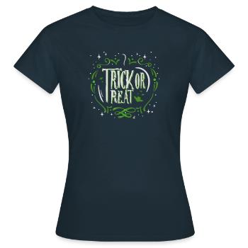 Halloween trick or treat - Frauen T-Shirt - Navy - Vorne - AI Model Female 172 dark (172cm)