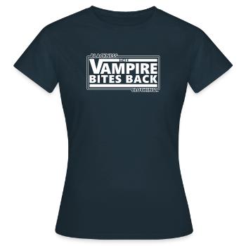 THE VAMPIRE BITES BACK - Gothic Nerd Comic Funny - Frauen T-Shirt - Navy - Vorne - AI Model Female 172 dark (172cm)