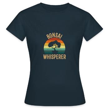 bonsai whisperer, bonsai - Women's T-Shirt - navy - Front - AI Model Female 172 dark (172cm)