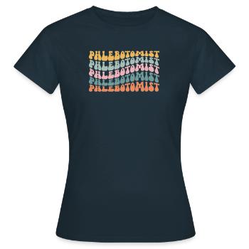 Phlébotomiste Laboratoire Veine Artère Phlébologue - T-shirt Femme - marine - Devant - AI Model Female 172 dark (172cm)