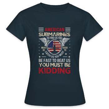Sous-marins américains Drôle Patriotic Navy US - T-shirt Femme - marine - Devant - AI Model Female 172 dark (172cm)
