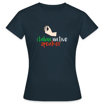 Gestes italiens - T-shirt Femme - marine - Devant - AI Model Female 172 dark (172cm)