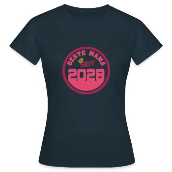 Mutti 2028 - Frauen T-Shirt - Navy - Vorne - AI Model Female 172 dark (172cm)