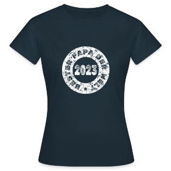 Charrette à bras 2023 - T-shirt Femme - marine - Devant - AI Model Female 172 dark (172cm)