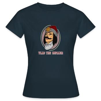 Transsilvanien Vlad Tepes Rumänien Impaler - Frauen T-Shirt - Navy - Vorne - AI Model Female 172 dark (172cm)