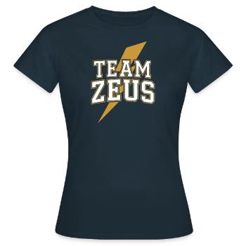 Team Zeus - T-shirt Femme - marine - Devant - AI Model Female 172 dark (172cm)