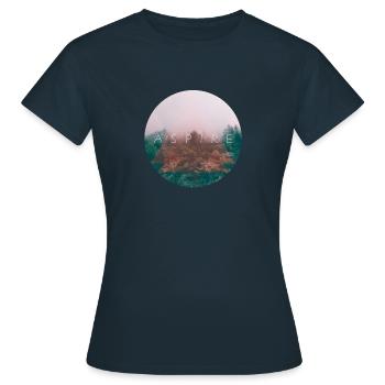 ambitionner - T-shirt Femme - marine - Devant - AI Model Female 172 dark (172cm)