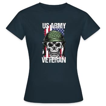 Cadeau du drapeau du soldat de l’armée américaine - T-shirt Femme - marine - Devant - AI Model Female 172 dark (172cm)