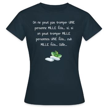 la cité de la peur citation drole, Emile, les Nuls - T-shirt Femme - marine - Devant - AI Model Female 172 dark (172cm)