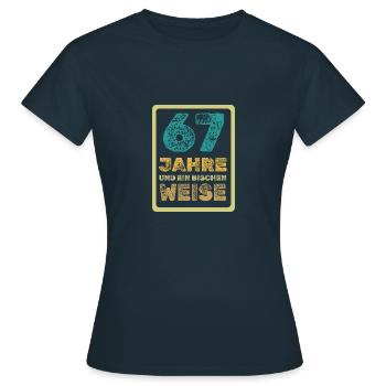 67 - Frauen T-Shirt - Navy - Vorne - AI Model Female 172 dark (172cm)