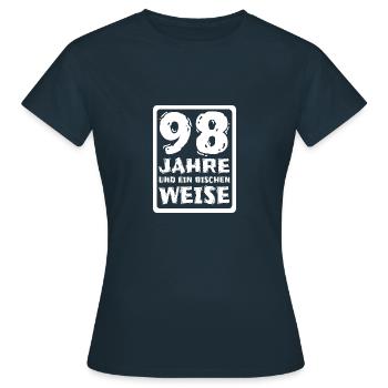 Alter 98 - Frauen T-Shirt - Navy - Vorne - AI Model Female 172 dark (172cm)