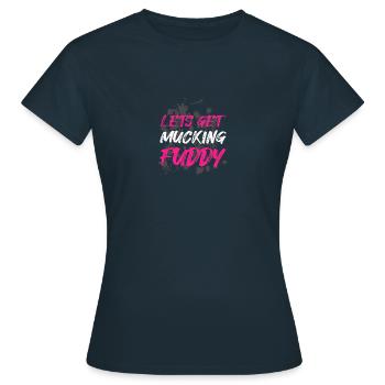 Mucking fuddy Schlammlauf Mud Run Muddy Race - Frauen T-Shirt - Navy - Vorne - AI Model Female 172 dark (172cm)