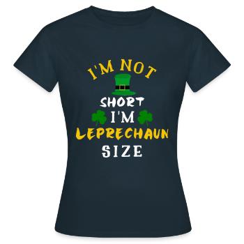 Irlandais, Irlandais, Irlandais, Irlande, Irlande, Irlande, Irlande - T-shirt Femme - marine - Devant - AI Model Female 172 dark (172cm)