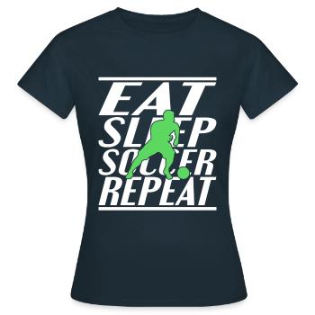Alimentation Sommeil Football - T-shirt Femme - marine - Devant - AI Model Female 172 dark (172cm)