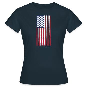 Drapeau Vintage> Drapeau américain Fait de boules de billard + cue - T-shirt Femme - marine - Devant - AI Model Female 172 dark (172cm)