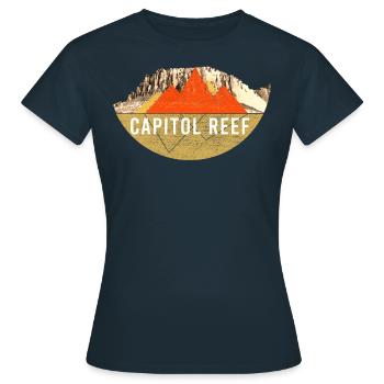Vintage - Parc national de Capitol Reef - T-shirt Femme - marine - Devant - AI Model Female 172 dark (172cm)